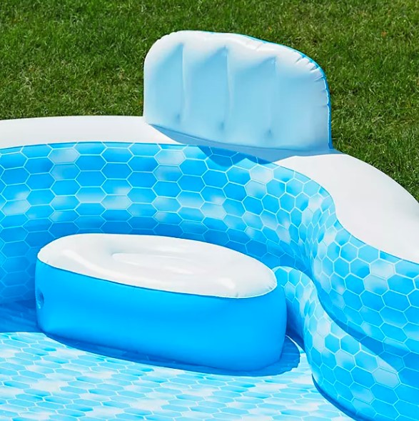 Member's Mark Honeycomb Family Inflatable Pool