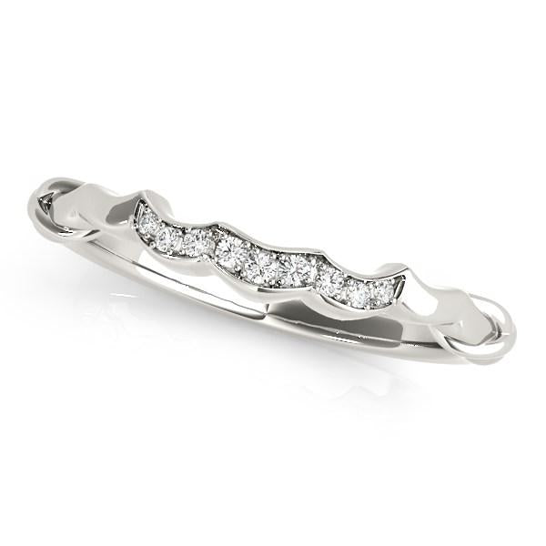 14k White Gold Scallop Wedding Band (1/20 cttw).