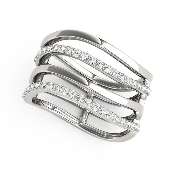 14k White Gold Multiple Band Design Ring with Diamonds (3/8 cttw).