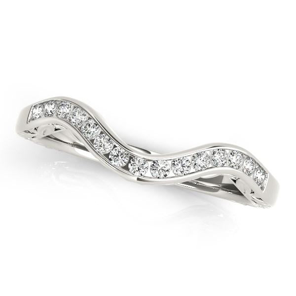 14k White Gold Curved Diamond Wedding Ring (1/10 cttw).