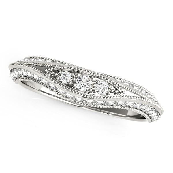 14k White Gold Curved Antique Style Diamond Wedding Ring (1/3 cttw).