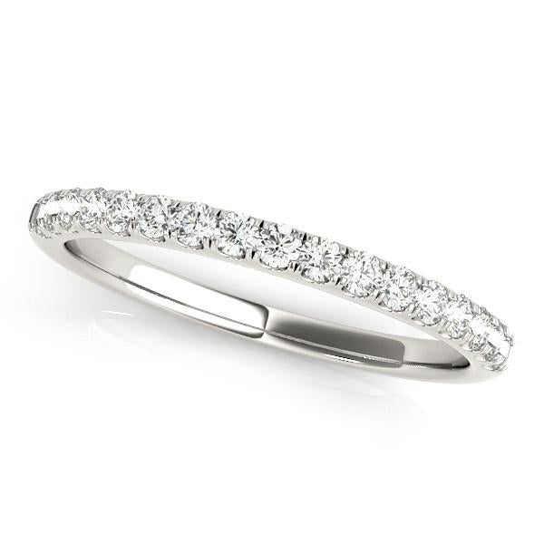 14k White Gold Diamond Scallop Setting Wedding Band (1/3 cttw).